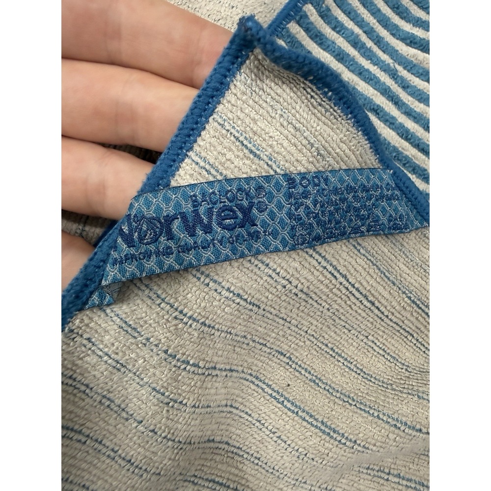 NORWEX Baclock Body Bath Towel Full Size 53X26" Vanilla / Teal Striped EUC - Picture 3 of 4